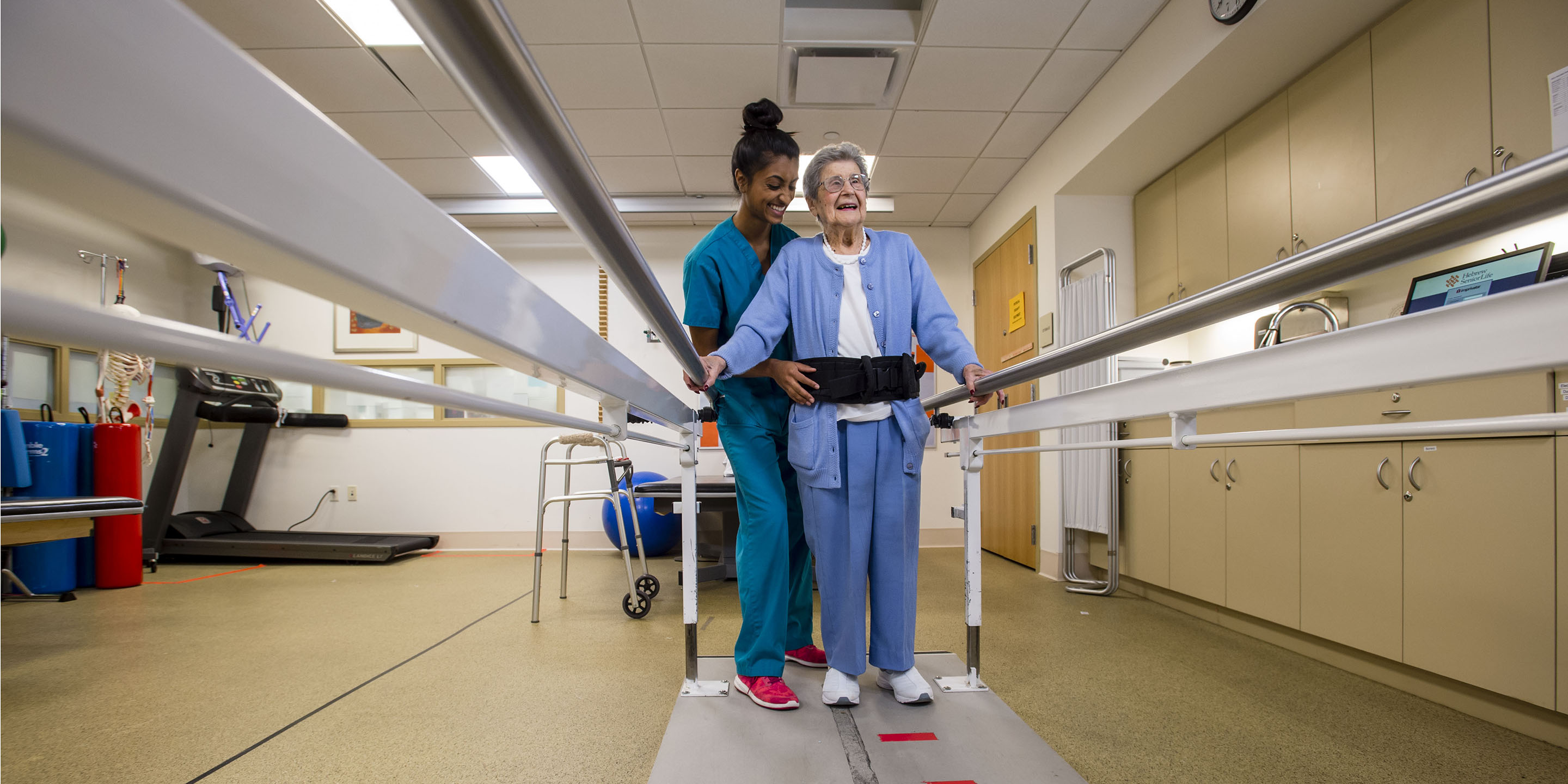 Nursing Home vs Skilled Nursing: What's the Difference & What Do